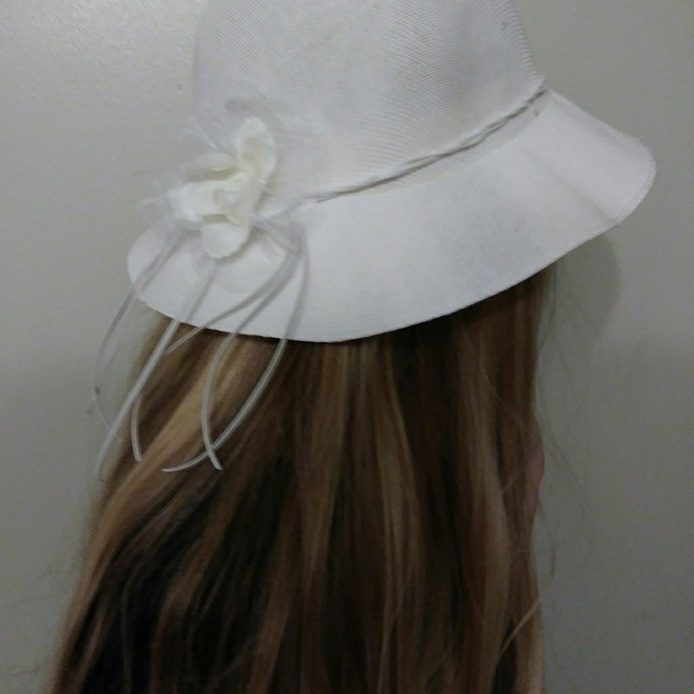 Hat - Picture 2 of 3